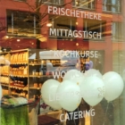 Gründertagebuch: Bettina Sturm vom FoodPreneur-Blog „Respekt Herr Specht!“ begleitet Anette Holzinger redaktionell bei der Umsetzung ihres #Herzensprojekts: Holzinger – der vegane Feinkostladen von München